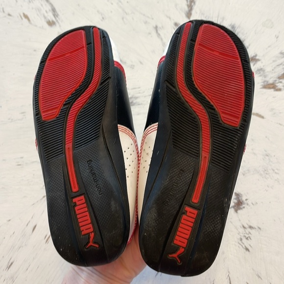 Puma White and Red Toddler Sneakers with Velcro Closure - Picture 4 of 4